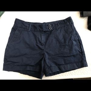 Vineyard Vines shorts